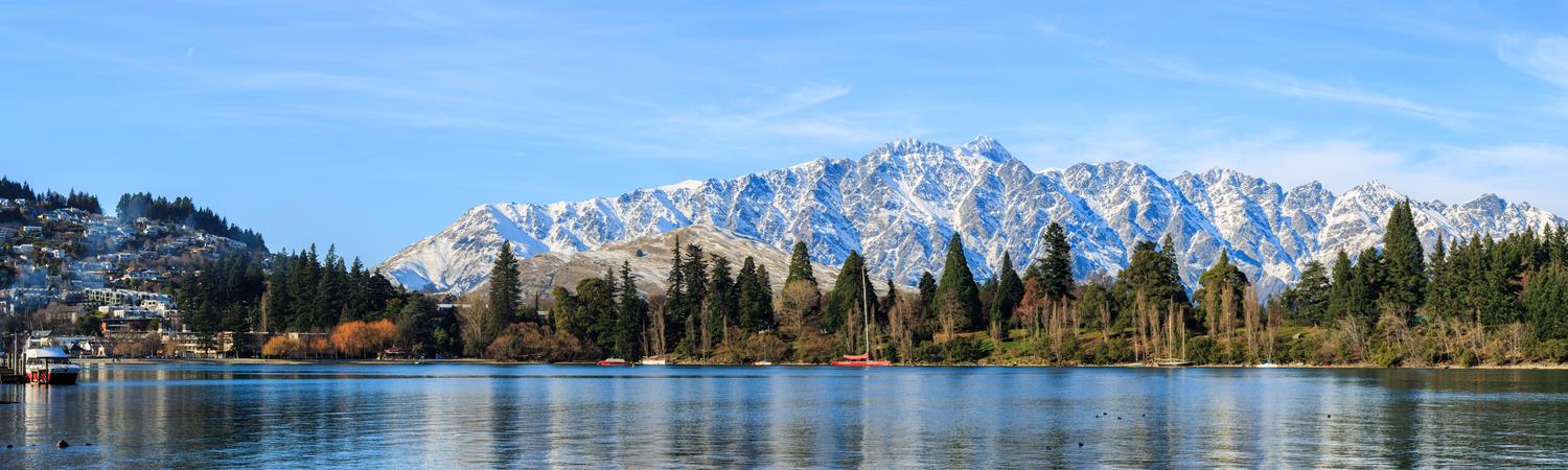 Queenstown Escape with Scenic Arrowtown and Wanaka tour